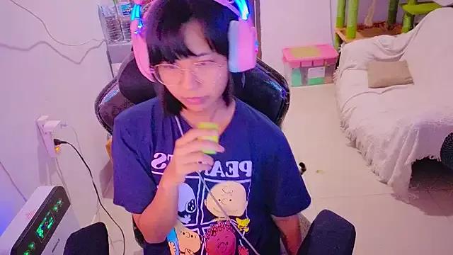 Kana_G from StripChat