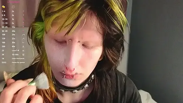 Try our streaming cams variety and talk on a personal level with our adorable girls streamers, showing off their bountiful shapes and dildos.