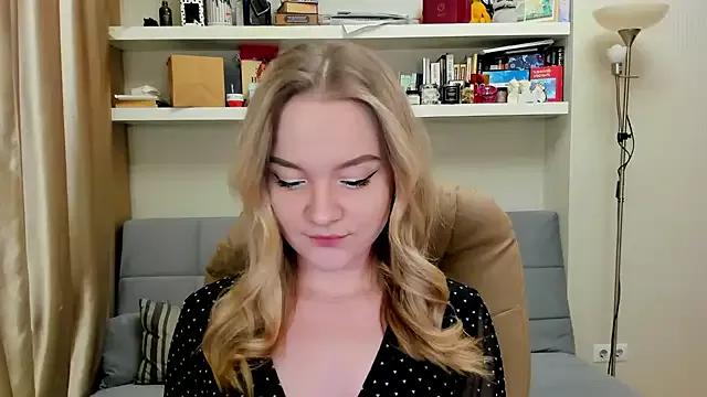 Kara_Smith_ from StripChat