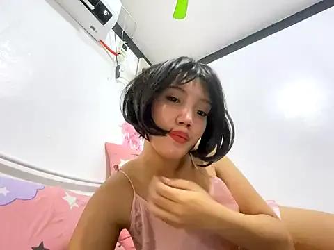 Karaap from StripChat is Freechat