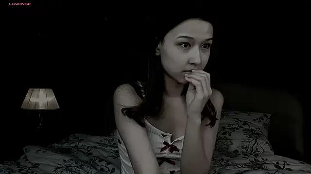 KaraKuvv from StripChat