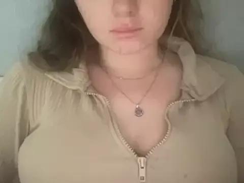 KaraLeee from StripChat