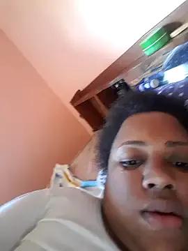 Karamelsaus from StripChat is Freechat