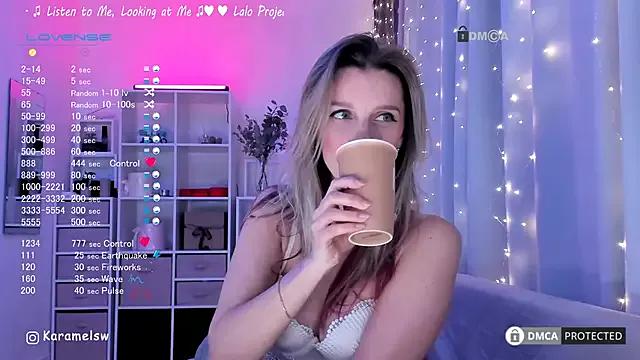 Karamelsw_ from StripChat