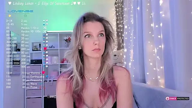 Try our streaming cams variety and talk on a personal level with our adorable girls streamers, showing off their bountiful shapes and dildos.
