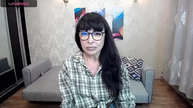 KaraMileer from StripChat