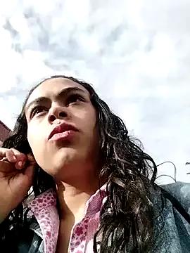 KAREN-25_ from StripChat is Freechat