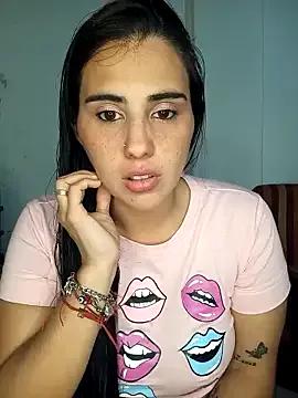 kariciasecreta from StripChat is Freechat