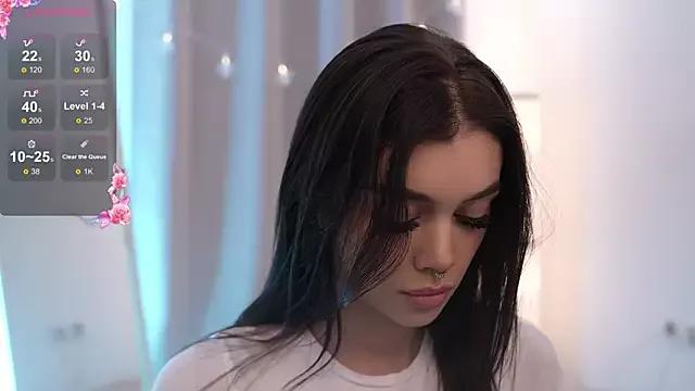 karina_amiri_ from StripChat is Freechat