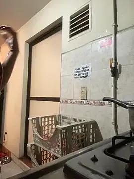 karinna_AA from StripChat is Freechat