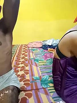Karisma-sexy-couple from StripChat