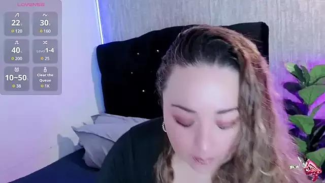 Try our streaming cams variety and talk on a personal level with our adorable girls streamers, showing off their bountiful shapes and dildos.