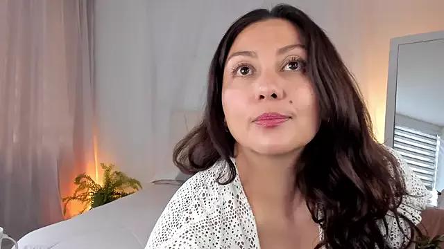karla_paradise_ from StripChat is Freechat