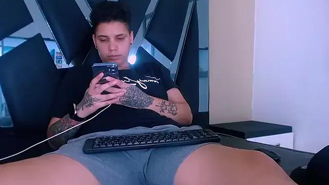 karla_sexy21 from StripChat is Freechat