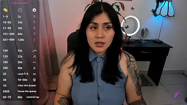 karlie02_ from StripChat is Freechat