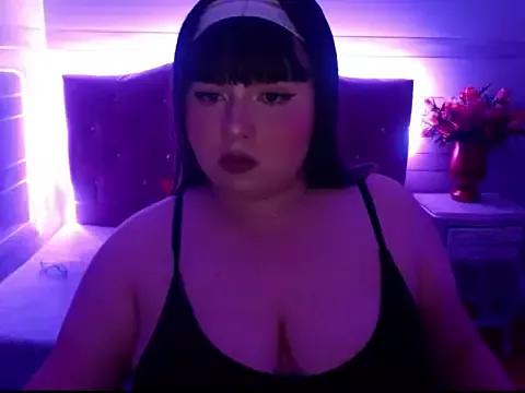 Karly_Kitty from StripChat is Freechat