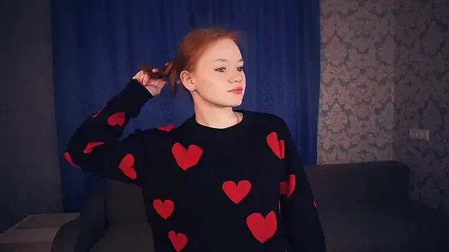 KarlynGow from StripChat is Freechat