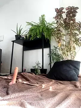 Karolina-Safadinha from StripChat is Freechat