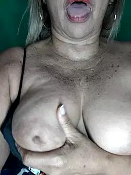 Kasandra_Ho from StripChat