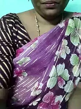 kasmika_kasmika from StripChat is Freechat