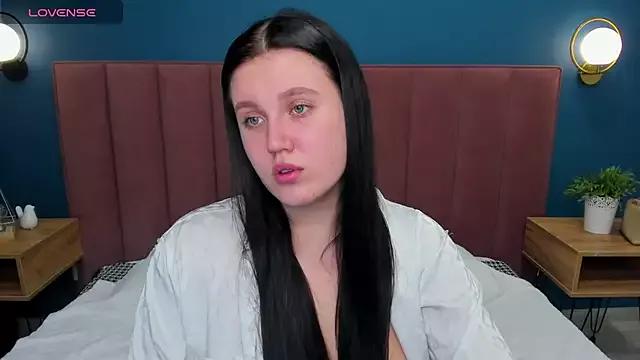 Kassandra__grey from StripChat