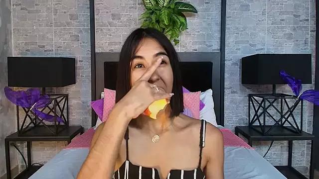 kassie_collings from StripChat is Freechat