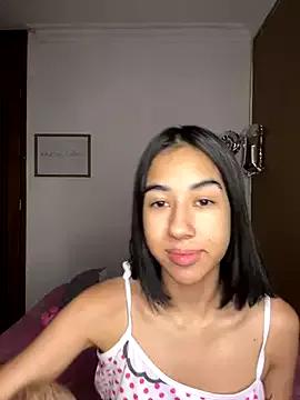 Kassie_Collins from StripChat is Freechat