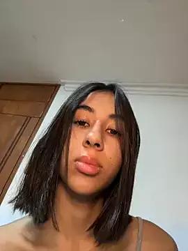 Kassie_Collins from StripChat is Freechat