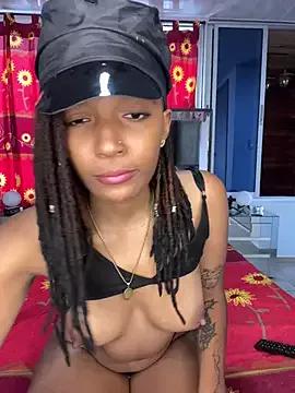 Kassy_dreadlocks from StripChat