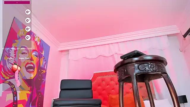 Try our streaming cams variety and talk on a personal level with our adorable girls streamers, showing off their bountiful shapes and dildos.