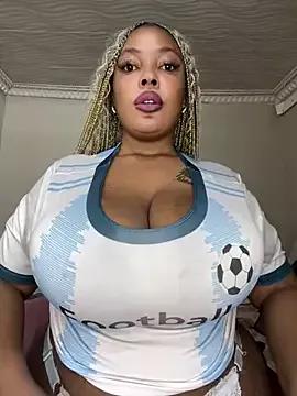 Katamia25 from StripChat is Freechat