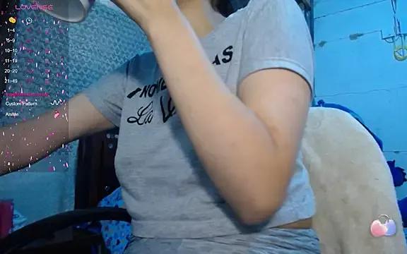 KatanaDusseldorf from StripChat