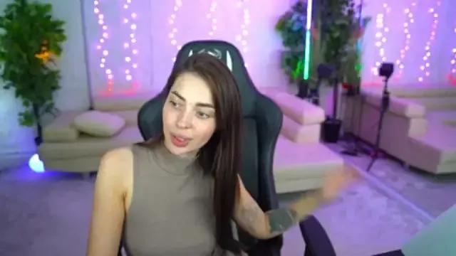 Try our streaming cams variety and talk on a personal level with our adorable girls streamers, showing off their bountiful shapes and dildos.