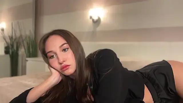 Kate_Yanson from StripChat is Freechat