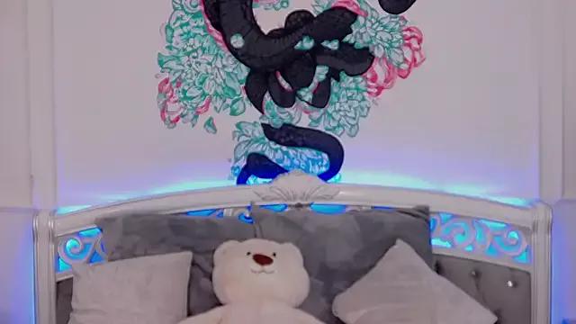 Try our streaming cams variety and talk on a personal level with our adorable girls streamers, showing off their bountiful shapes and dildos.
