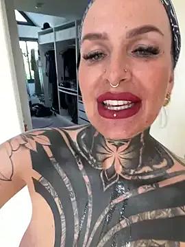 KathaleaNoir from StripChat is Freechat