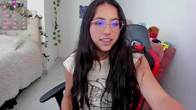 Try our streaming cams variety and talk on a personal level with our adorable girls streamers, showing off their bountiful shapes and dildos.