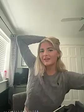 KatieGrace from StripChat is Freechat