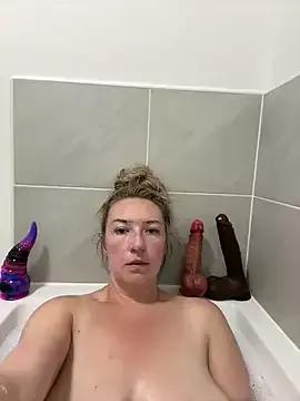 KatrinaTheMilf69 from StripChat is Freechat
