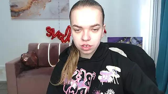 Try our streaming cams variety and talk on a personal level with our adorable girls streamers, showing off their bountiful shapes and dildos.