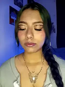 Katta_ossa from StripChat