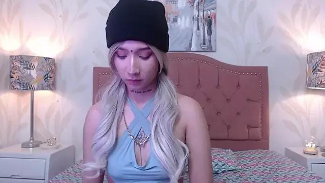 KattaMartini from StripChat is Freechat