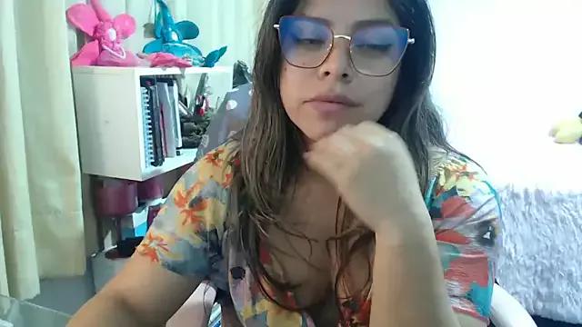 KatteAngelLat from StripChat is Freechat