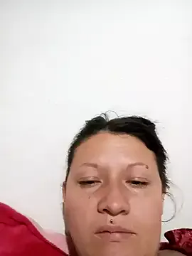 Kattiaa_bk1 on StripChat 