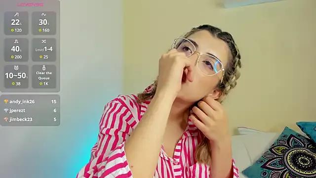 Katty__Rousse from StripChat is Freechat