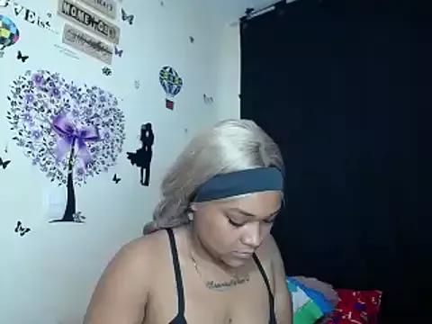 katty_ebonny from StripChat