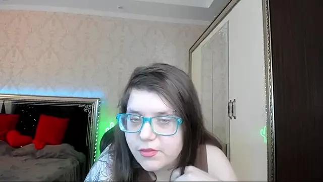 Katty_Kitty9999 from StripChat