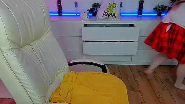 Try our streaming cams variety and talk on a personal level with our adorable girls streamers, showing off their bountiful shapes and dildos.