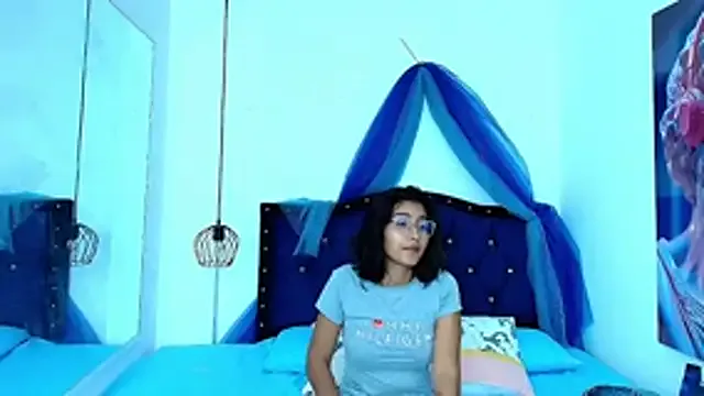 KATY_LOWERY from StripChat is Freechat