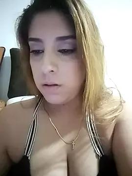 KatyBard from StripChat is Freechat